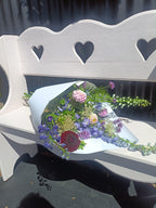 Te Ngahere — Medium Bouquet