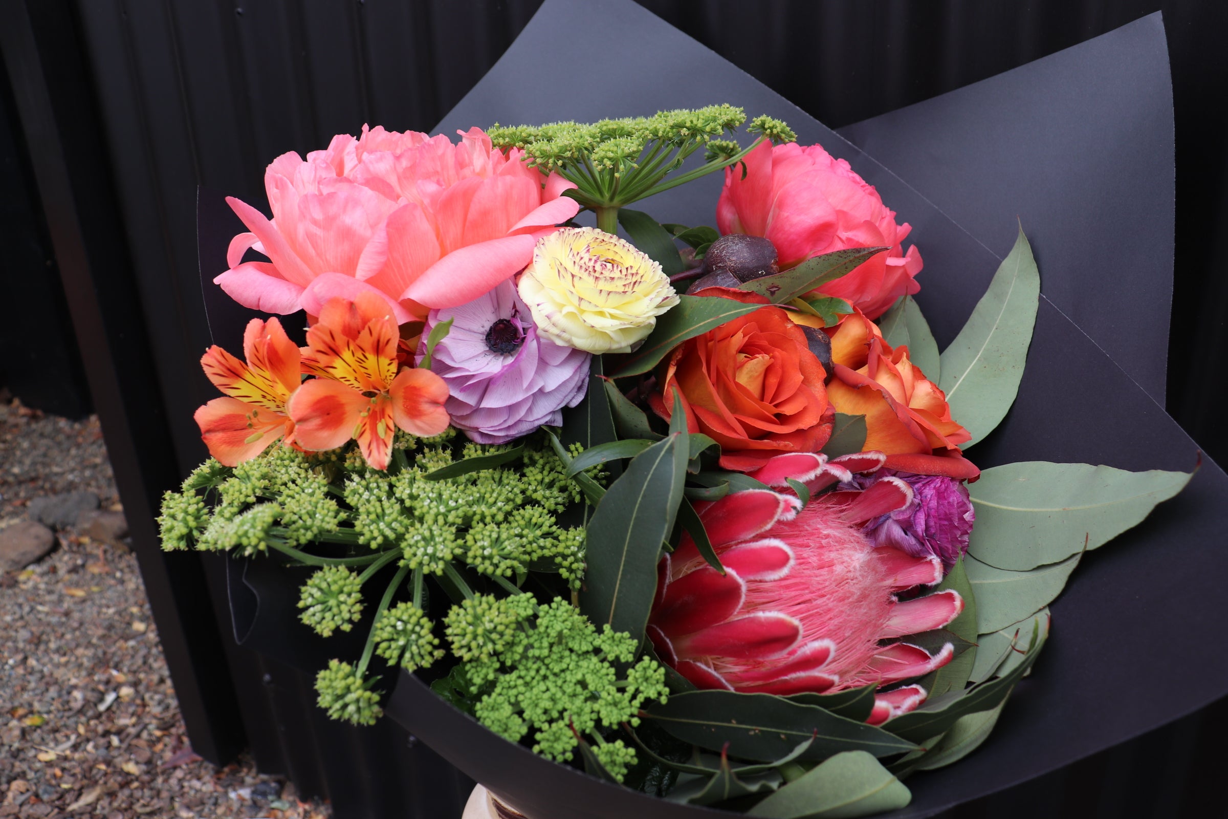 Te Ngahere — Medium Bouquet